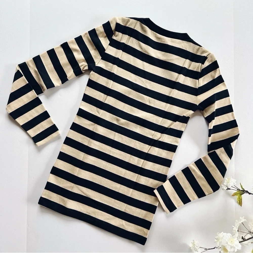J.Crew Stripe Perfect Fit Long Sleeve Top With Shoulder Buttons